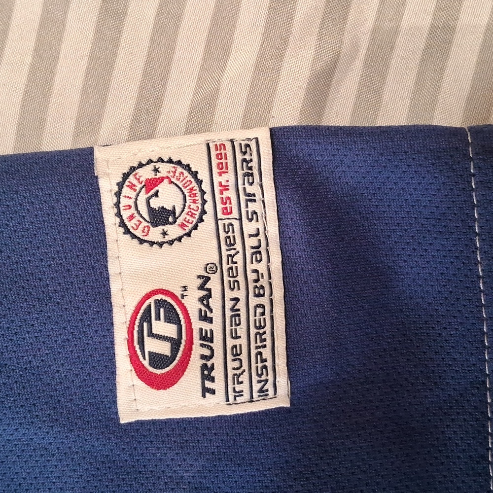 Royal Blue Texas Rangers Jersey with Bold Design - Picture 2 of 3